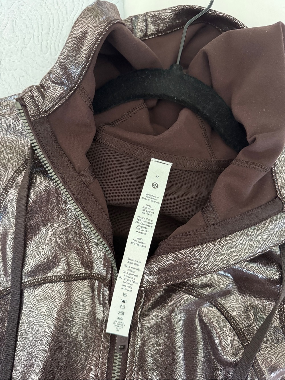 lululemon athletica Hooded Define Jacket in Shine - Picture 3 of 4